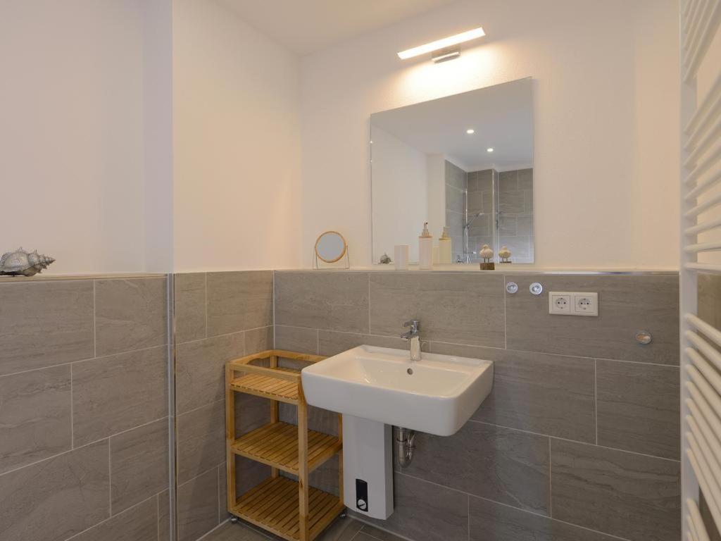 Meerblickzimmer Ohlerich Speicher Appartement 13 Wißmar Dış mekan fotoğraf
